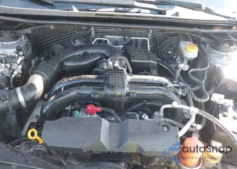 2017 Subaru Crosstrek 2.0I Premium из США, поврежденный, VIN JF2GPADC3H8237813